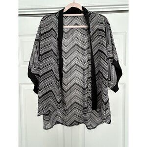 Monteau Los Angeles Boho Sheer Open Front Kimono Top Jacket Black White Size S